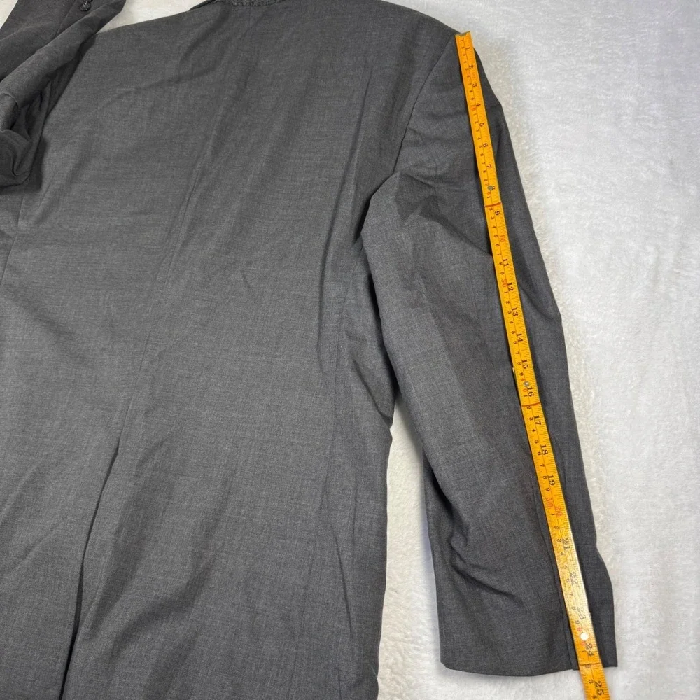 Jos A Bank Suit Blazer Mens 46R Gray   100% Wool 2-Button Single Vent Sport Coat